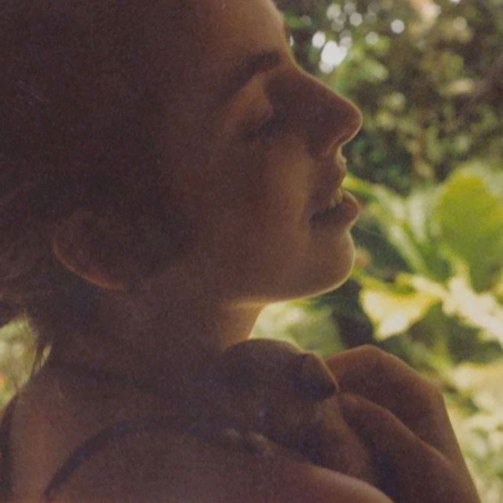 Meet your Posher, Emmanuelle